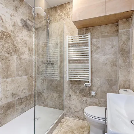 Nazareth Sentier Ii Charming 4p *